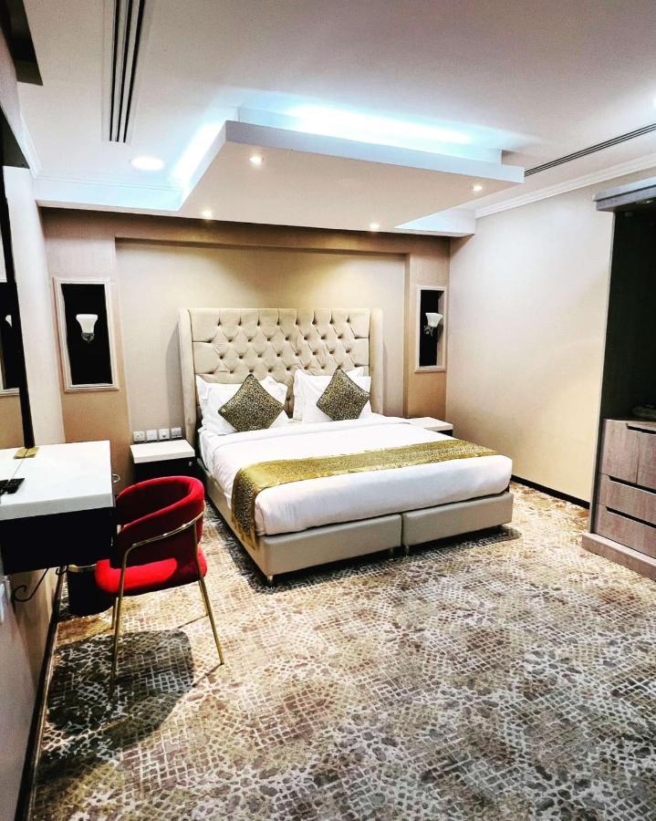 اصاله الشروق للأجنحه الفندقيه Khobar Bagian luar foto