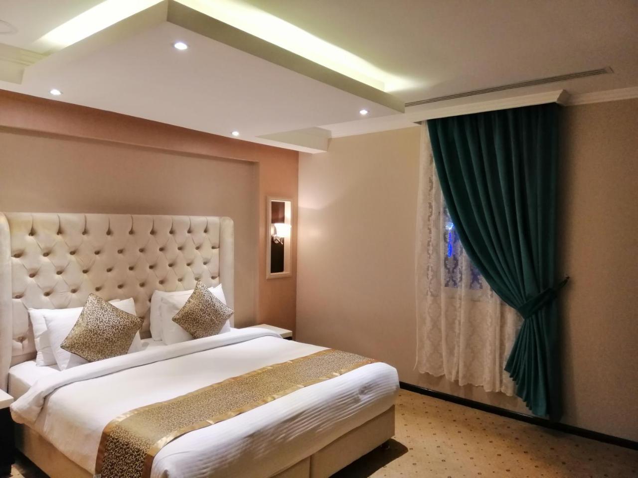 اصاله الشروق للأجنحه الفندقيه Khobar Bagian luar foto